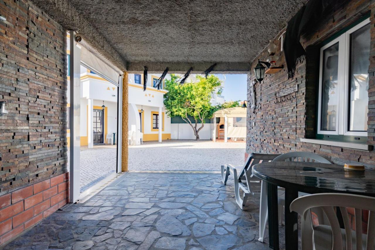 Apartamentos Patio Victoria By Umbral Vila Nova de Milfontes Exterior photo